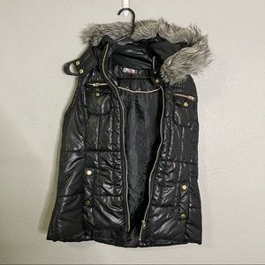 JJ BASICS Puffer Vest With Fur Hoodie